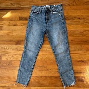 DAZE High-Rise Ankle Crop Jeans — Washed Blue